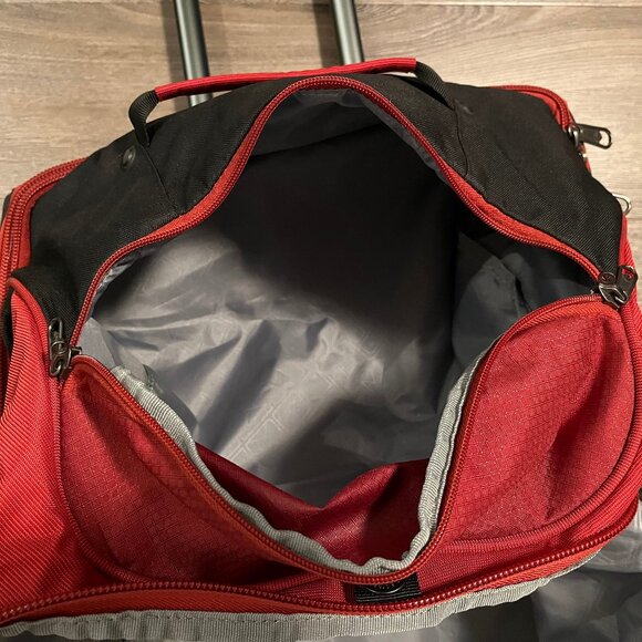 Eagle Creek Rolling Duffle Bag - Picture 8 of 8